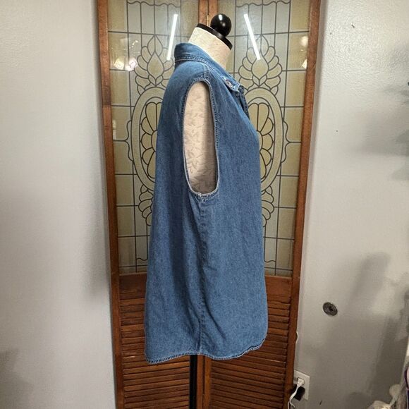 Looney Tunes Vintage Y2K Tweety Bird Sleeveless Denim Button Up Woman's Size 24W - Picture 2 of 9